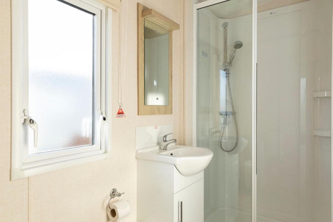 Pentire Coastal Holiday Park Bude Phòng bức ảnh